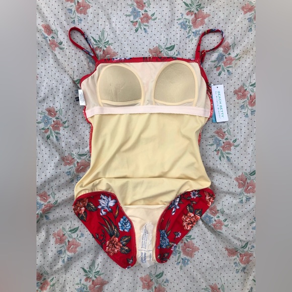 NWT MIRACLE BEACH BETTY DREAMSUIT One Piece Swim - Picture 11 of 15